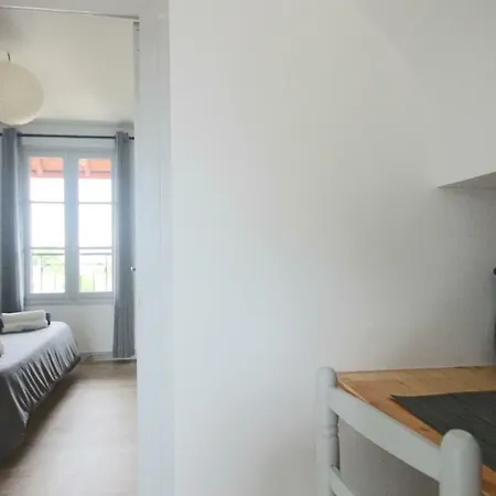 Apartment Studio Situe A 250m Hopital 1km Hyper Centre Bergerac